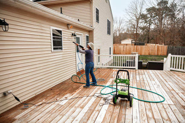 Pressure Washing Services for Businesses in Malone, FL